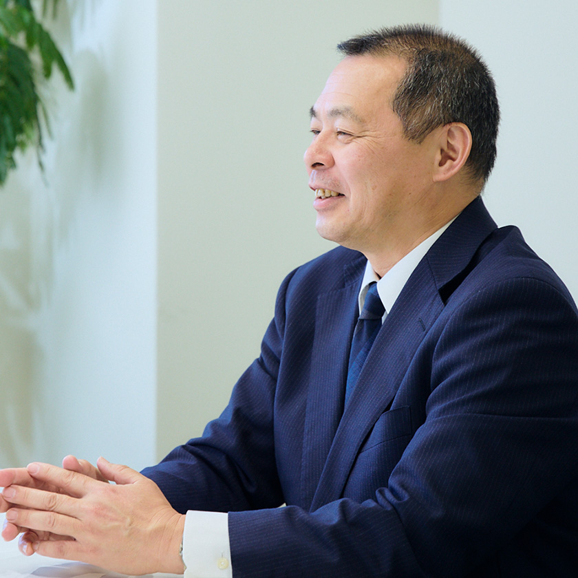代表取締役社長 吉岡 浩憲